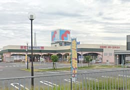 万代和泉万町店