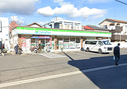 ファミリーマート和泉伯太町店