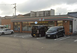 セブンイレブン和泉伯太町店